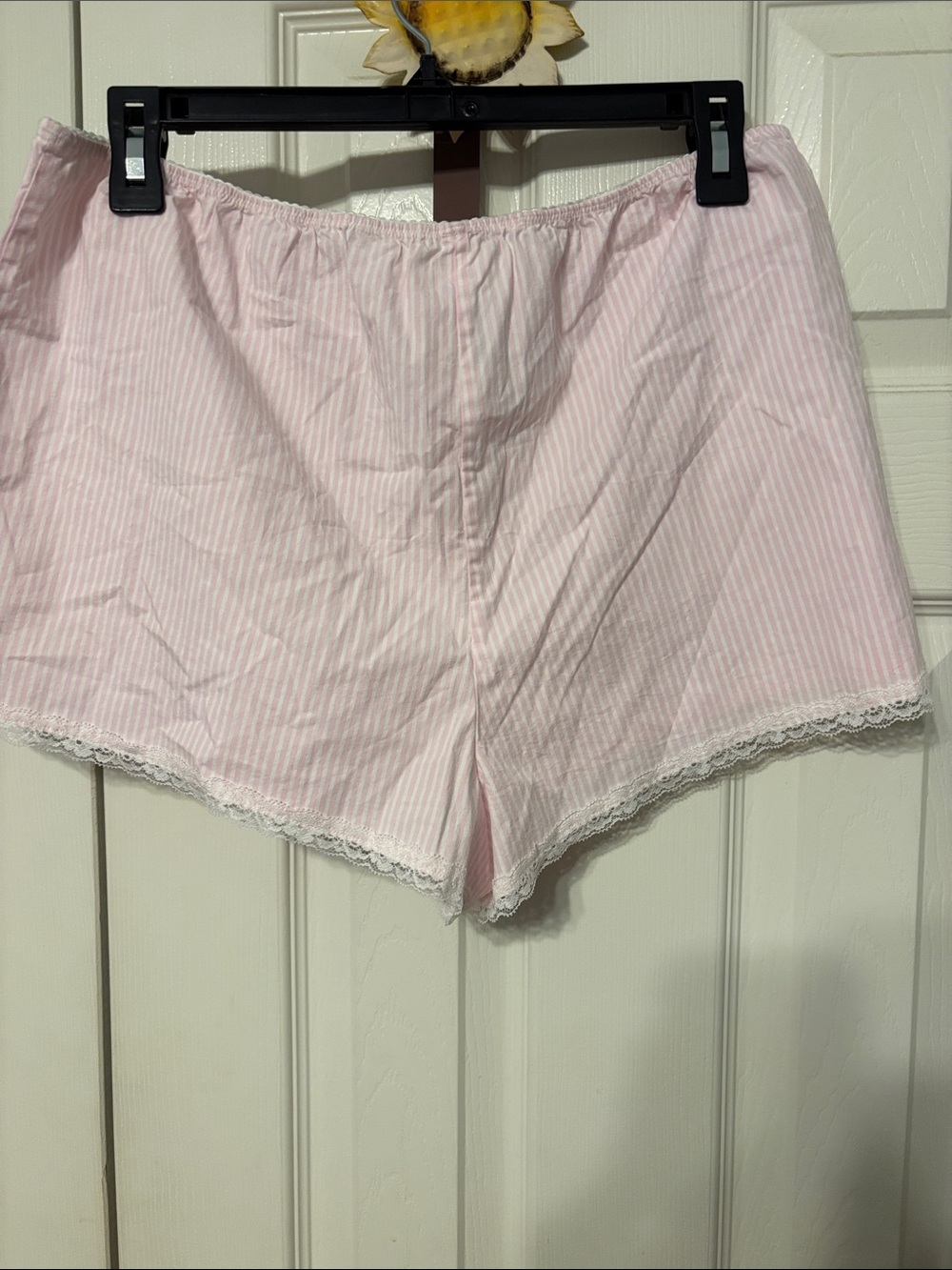 Skims Cotton Poplin Sleep Shorts - Picture 4 of 6